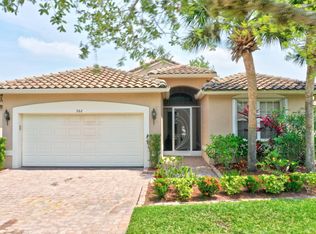 362 NW Springview Loop, Port Saint Lucie, FL 34986