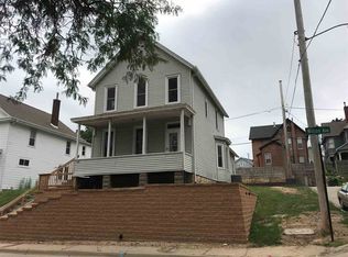 1091 Wilson Ave, Dubuque, IA 52001