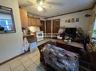 416 Hanover St APT 2, Boston, MA 02113