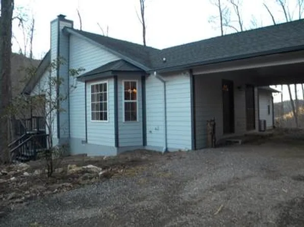 89 Fern Cv, Burnsville, NC 28714