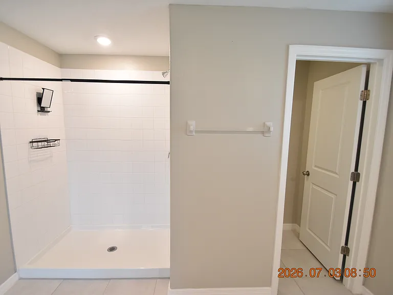 3507 N Maryland Ave — Photo 31