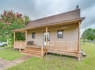 172 Hill Rd, Ferris, TX 75125