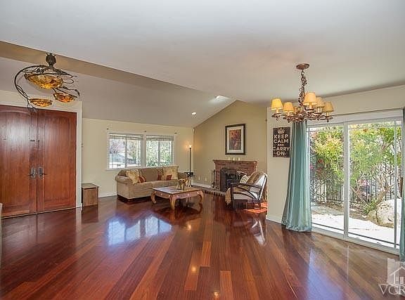 5th image of 6069 Hedgewall Dr