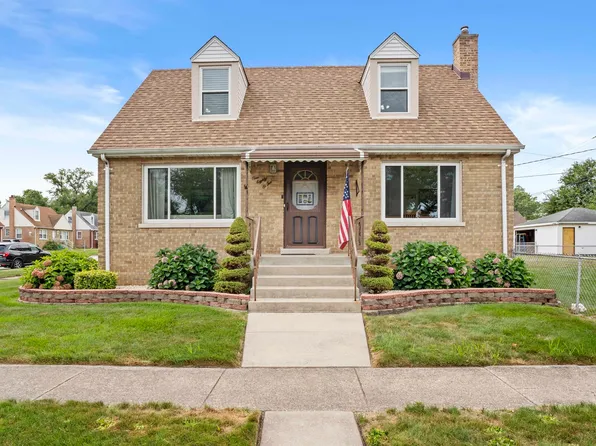 18002 Exchange Ave, Lansing, IL 60438