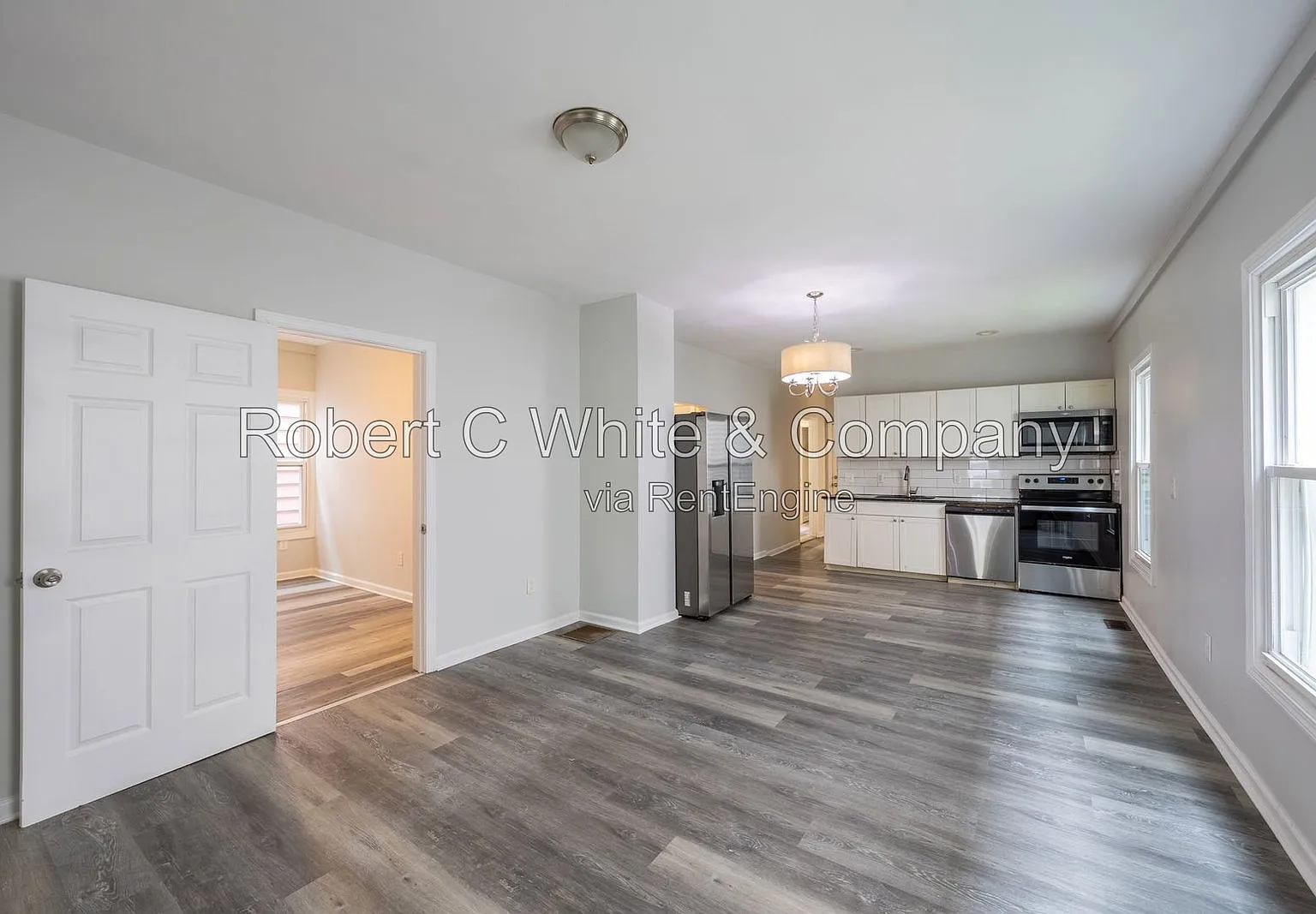 3 bed, 2.0 bath, $2,040 — Photo 4