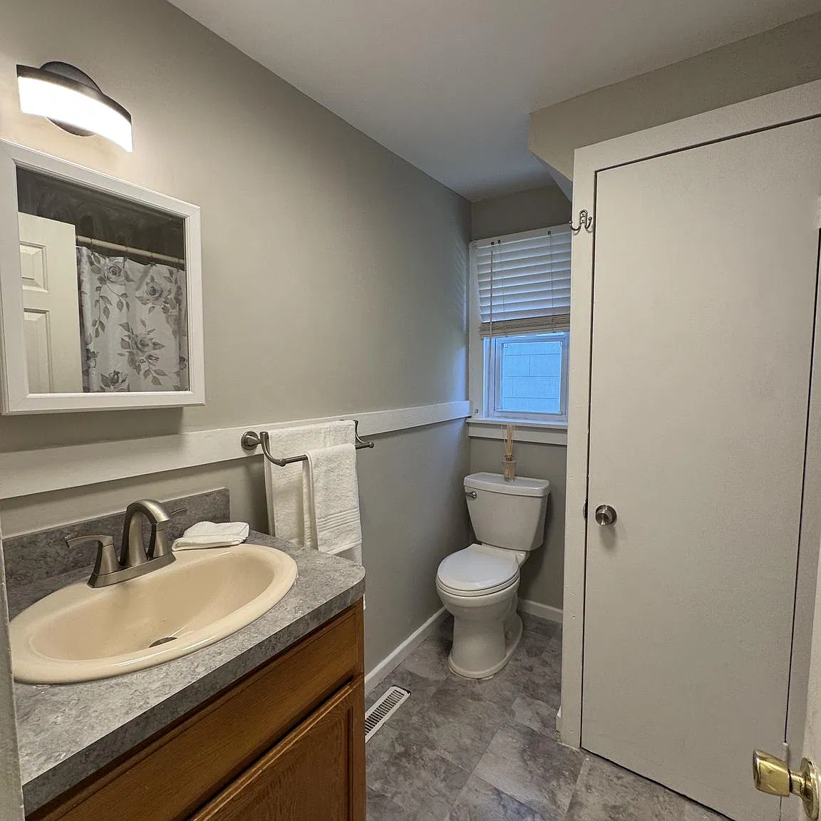 2 bed, 1.0 bath, 900 sqft, $1,500 — Photo 4