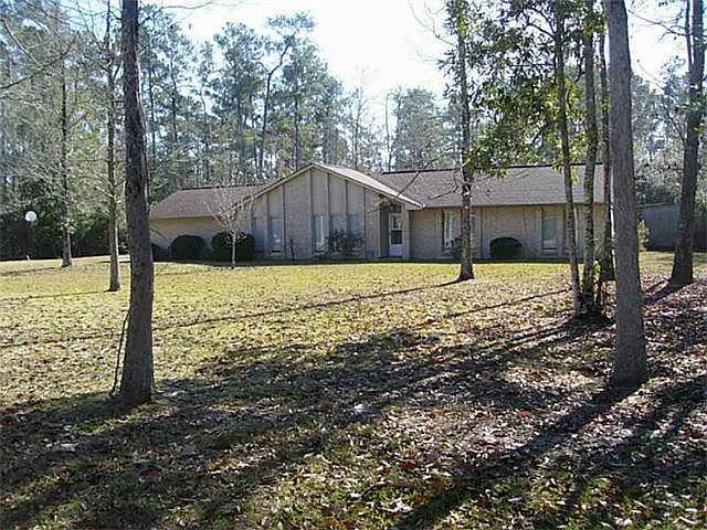 1st image of 115 Fischer Dr