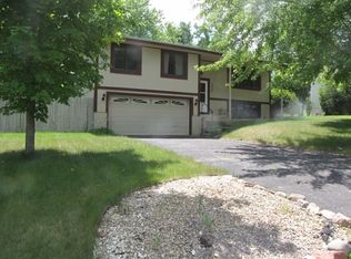 1338 Easter Ln, Eagan, MN 55123