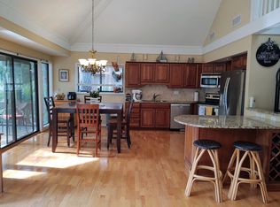 2 Palm Isle Ct, Hilton Head Island, SC 29926