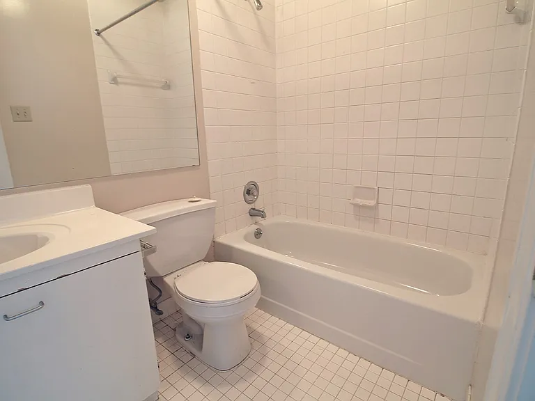 Kingsbury — Photo 151