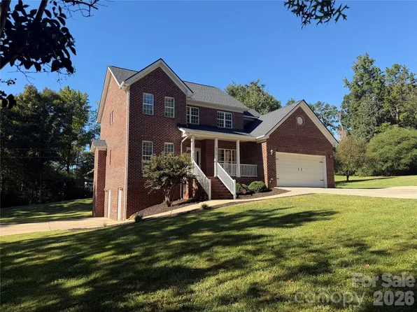 5616 Polk Mountain Dr, Marshville, NC 28103