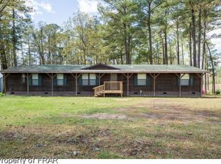 961 Bill Shaw Rd, Spring Lake, NC 28390