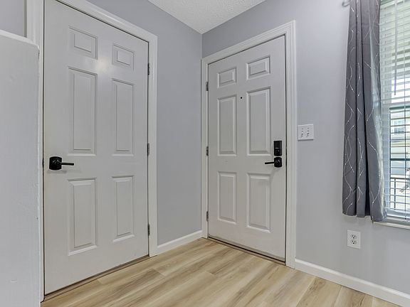 5th image of 5670 Mango Ln