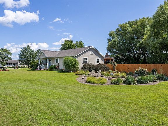 3rd image of 21157 Balk Ln