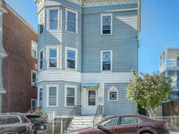 12 Buttonwood St, Dorchester, MA 02125