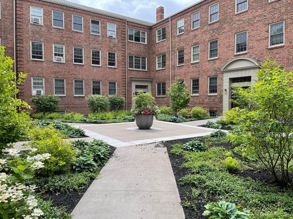 312 Washington St APT 3