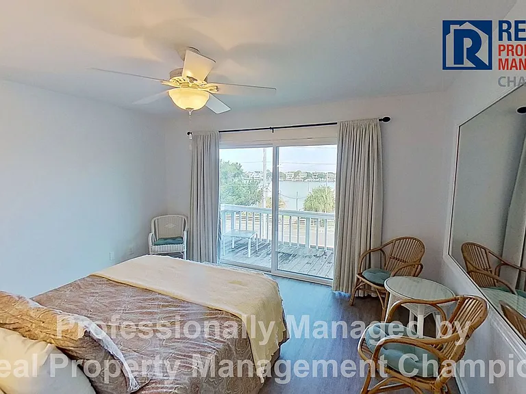 120 S Lumina Ave #A — Photo 17