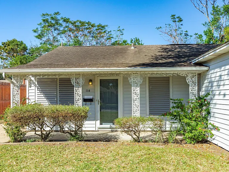 114 Tarpon Ave — Photo 3