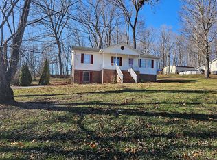 298 Fox Fire Rd, Max Meadows, VA 24360