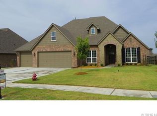 4500 N Maple Ave, Broken Arrow, OK 74012