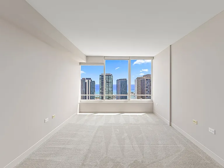 1009 Kapiolani Blvd #4403 — Photo 9