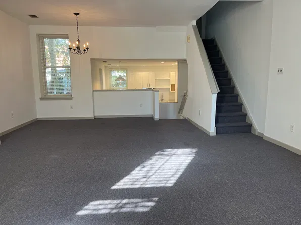 658 N 15th St #2nd3rd, Philadelphia, PA 19130