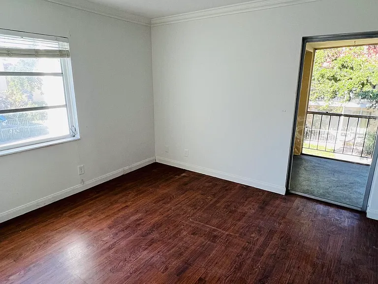 614 NW 13th St #280 — Photo 6