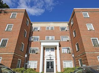 University Cir 32, Charlottesville, VA 22903