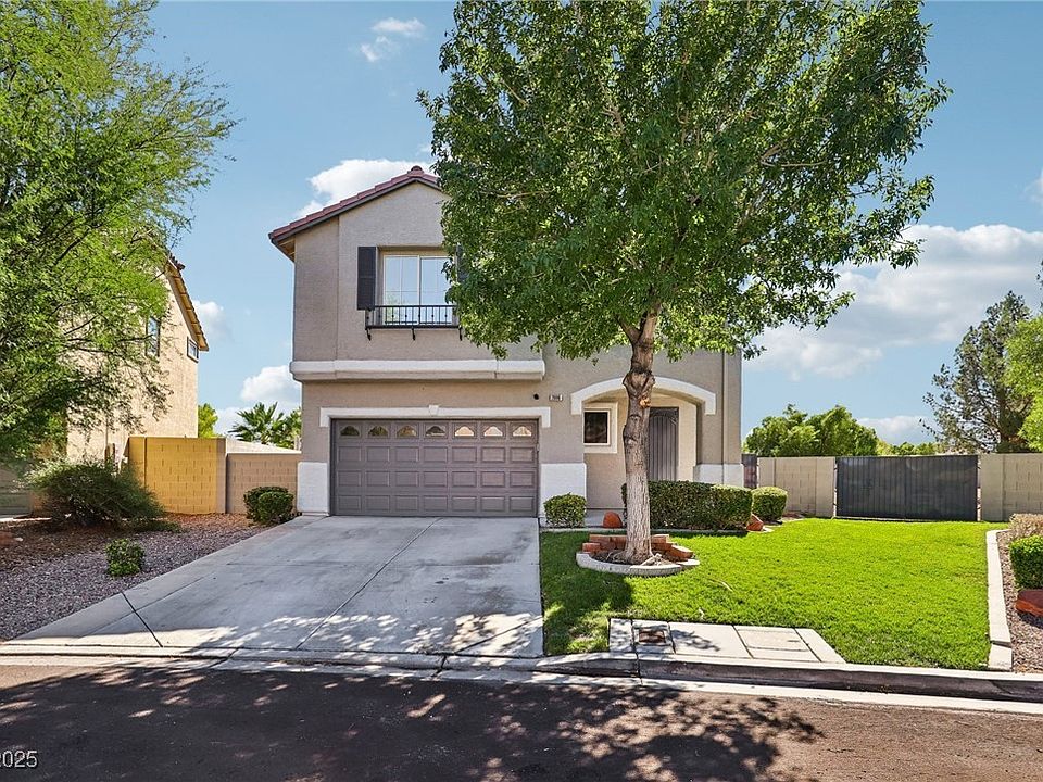 1st image of 2696 Spruce Creek Dr