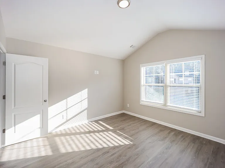 6494 Splitpine Ct — Photo 10