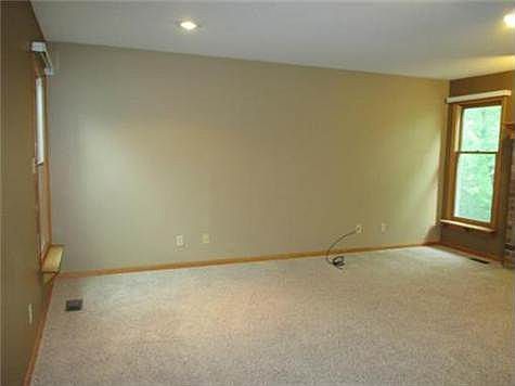4th image of 1413 Independence Ct