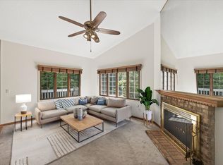 3551 Blue Jay Way APT 201, Eagan, MN 55123