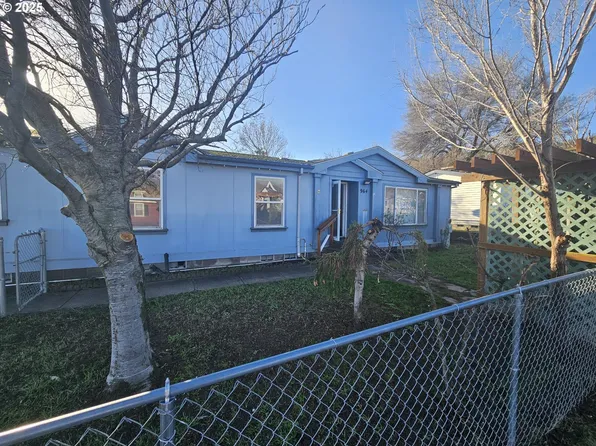 964 Home St, The Dalles, OR 97058
