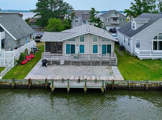 11 Riverside Ct, Ocean Pines, MD 21811