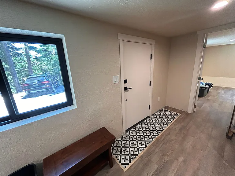 1580 Washoe Way #B — Photo 8