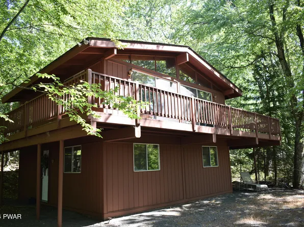 145 Gaskin Dr, Lords Valley, PA 18428