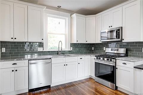 5th image of 2818 Fendall Ave
