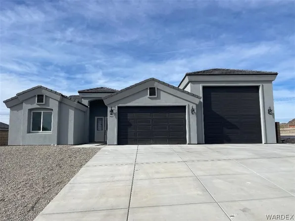 887 Florence Ave, Bullhead City, AZ 86429
