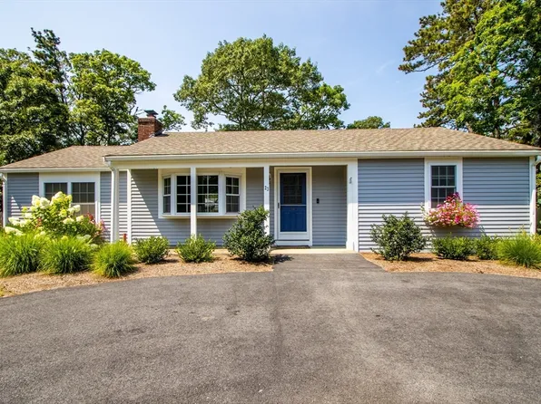 23 Shadyrest Dr, South Yarmouth, MA 02664