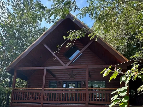 1634 Misty Hollow Way, Gatlinburg, TN 37738
