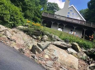 237 Cliffside Ln, Seven Devils, NC 28604