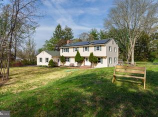 957 Cherry Hill Rd, Princeton, NJ 08540