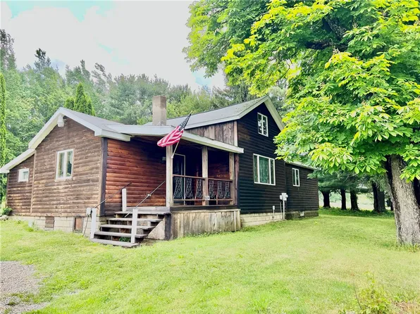 10241 Townline Rd, North East, PA 16428