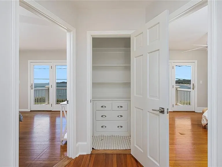46 Esplanade St — Photo 33