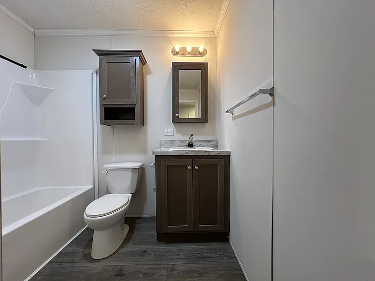 38000 Le Chateau Blvd #448 — Photo 10