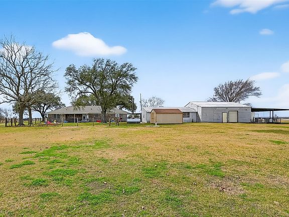 3rd image of 2555 Straznicky Rd