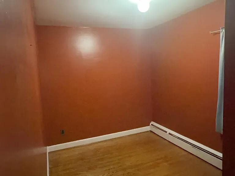 13 Warner St #2 — Photo 1