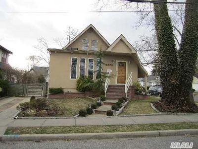 2070 Pine St, Baldwin, NY, 11510