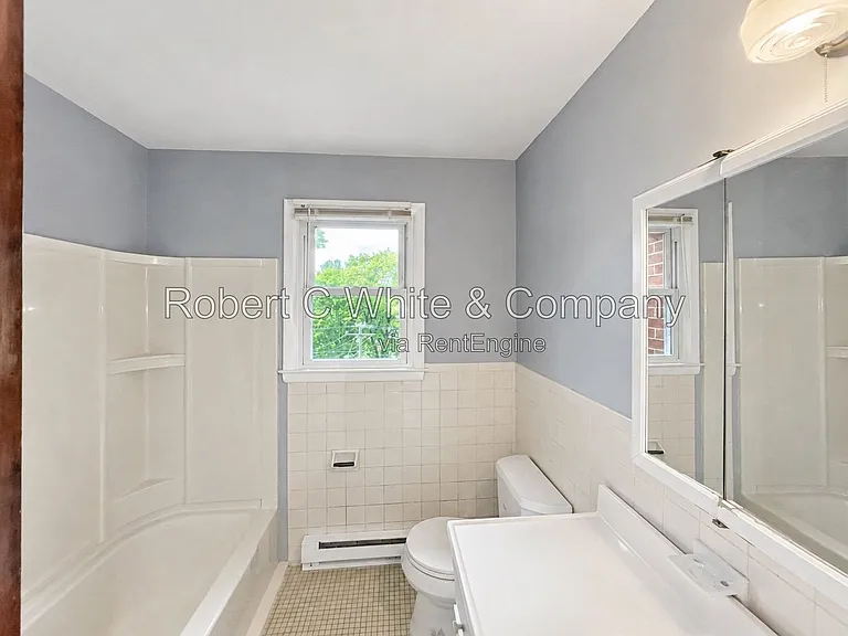 1730 State St #408 — Photo 10