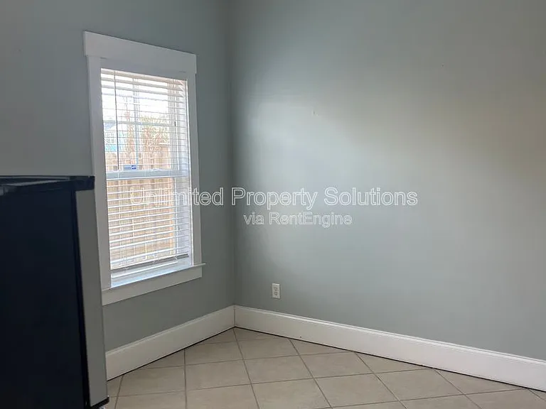 700 Ocean Blvd #1 — Photo 10
